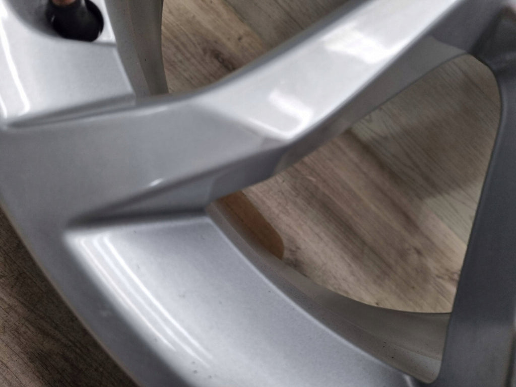 1x Alufelge 18 Zoll 8.0" 5x112 40ET 8W0601025H Audi A4 Rim Wheel