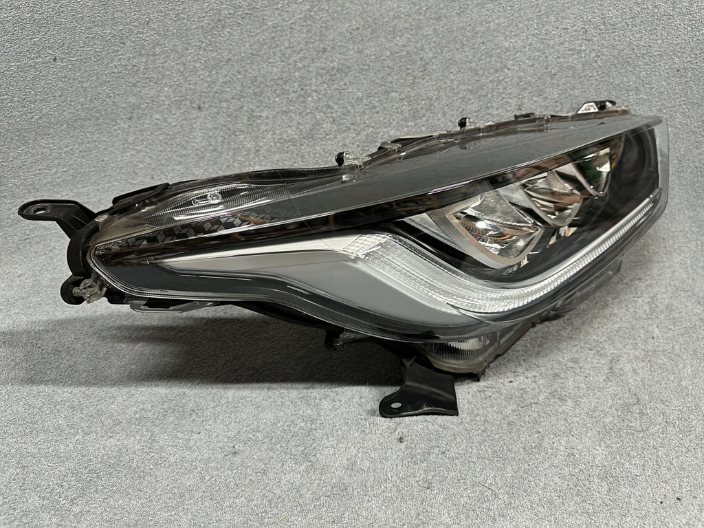 Frontscheinwerfer Toyota Yaris LED Rechts Scheinwerfer Headlight