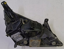 Laden Sie das Bild in den Galerie-Viewer, Frontscheinwerfer Opel Vectra C 93192378 Bi-Xenon Links Scheinwerfer Headlight SCH8635095756ub