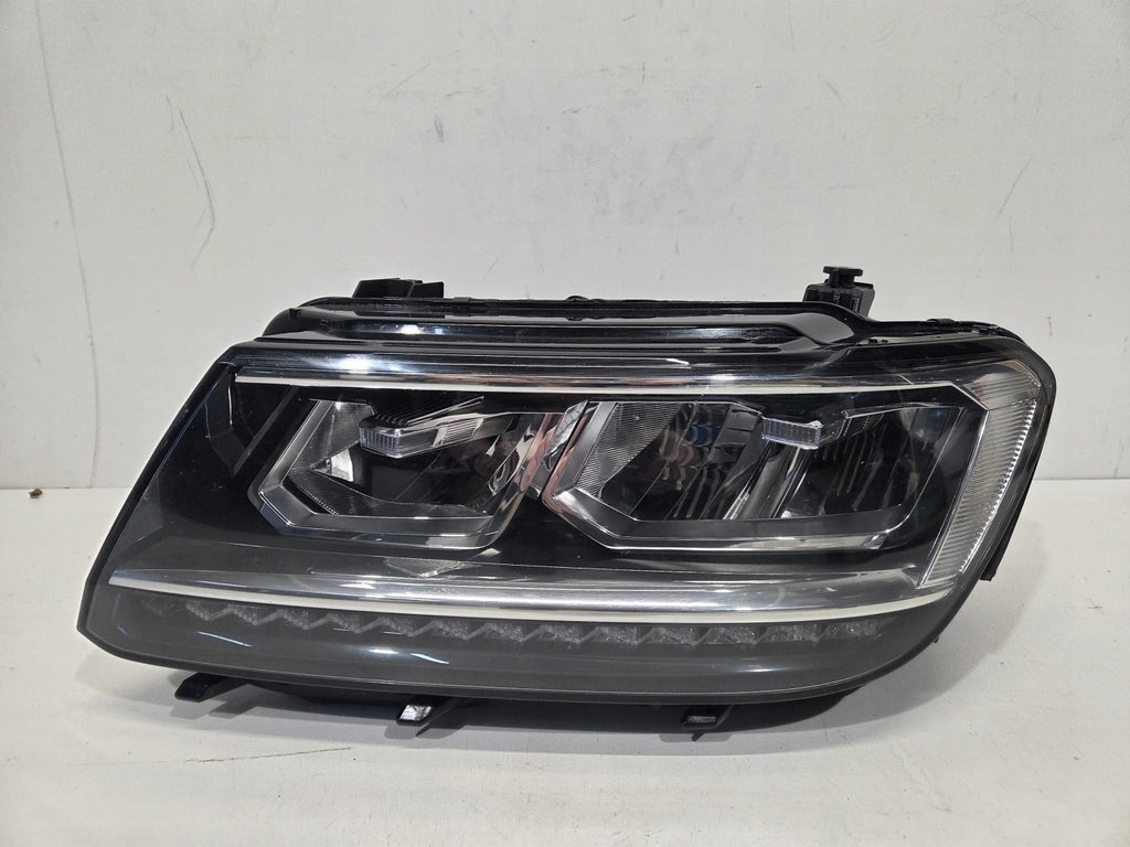 Frontscheinwerfer VW Tiguan 5NB941035B Links Scheinwerfer Headlight SCH4108975222qt