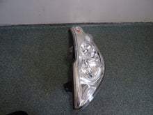 Laden Sie das Bild in den Galerie-Viewer, Frontscheinwerfer Renault Master III 260600049R Links Scheinwerfer Headlight SCH9572367951us