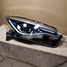Load image into Gallery viewer, Frontscheinwerfer Renault Zoe 260102384R LED Rechts Scheinwerfer Headlight SCH9799832372eg