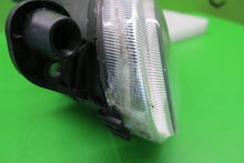 Laden Sie das Bild in den Galerie-Viewer, Frontscheinwerfer Skoda Yeti 5L1941015B Xenon Ein Stück (Rechts oder Links)