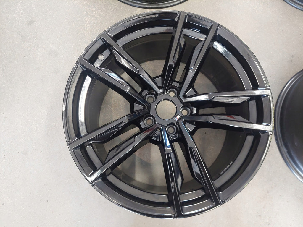 1x Alufelge 19 Zoll 10.0" 5x112 40ET Glanz Schwarz 8089877 BMW Z4 G29 Rim Wheel FEL6672904513wo