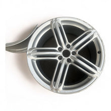 Laden Sie das Bild in den Galerie-Viewer, 1x Alufelge 20 Zoll 9.0&quot; 5x112 37ET Glanz 4H0601025T Audi Rim Wheel