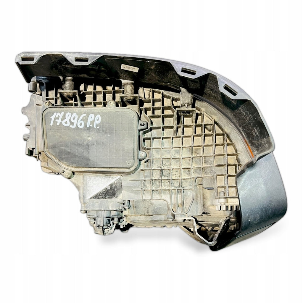 Frontscheinwerfer 2609157 2592645 2655849 2379886 3151822 Rechts Headlight SCH2409354959gl