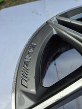 Laden Sie das Bild in den Galerie-Viewer, 1x Alufelge 18 Zoll 7.5" 5x112 49ET A1774011500 Mercedes-Benz Amg Mg Rim Wheel FEL9787458779mv