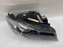 Load image into Gallery viewer, Frontscheinwerfer BMW E91 E90 6942738 69427389 Xenon Rechts Headlight SCH9197536588wx