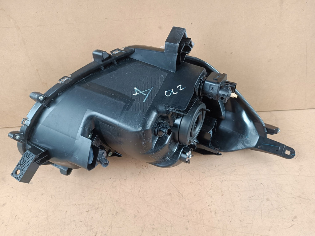 Frontscheinwerfer Mitsubishi Space Star 8301C193 Links Scheinwerfer Headlight