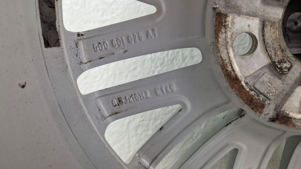 1x Alufelge 16 Zoll 6.5" 5x112 46ET Glanz Silber 5G0601025AT VW Golf VII I FEL4988724548bd
