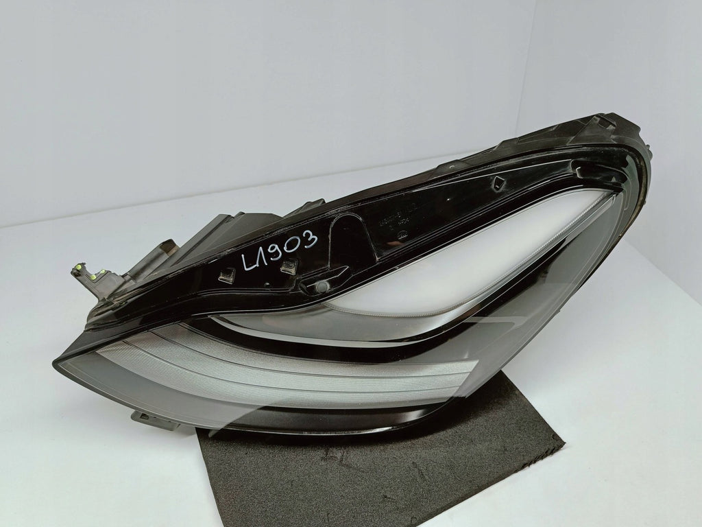 Frontscheinwerfer Mercedes-Benz Model 3 151495200D Links Scheinwerfer Headlight SCH9997693319sa