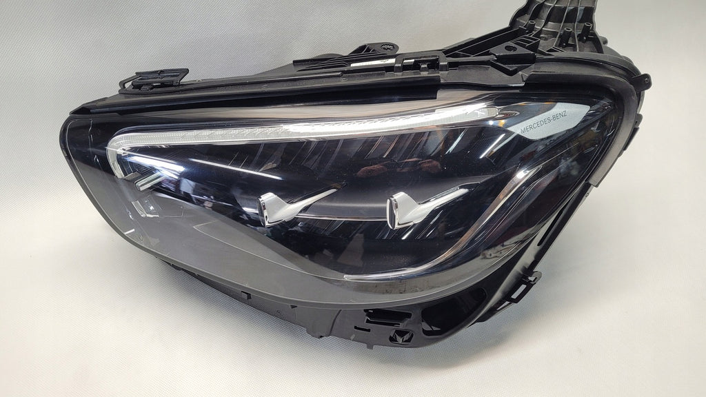 Frontscheinwerfer Mercedes-Benz W213 A2139069309 LED Links Headlight SCH3113090037pu