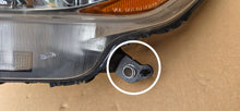 Laden Sie das Bild in den Galerie-Viewer, Frontscheinwerfer Maserati I 210732 200038763 Links Scheinwerfer Headlight SCH8549497705ln