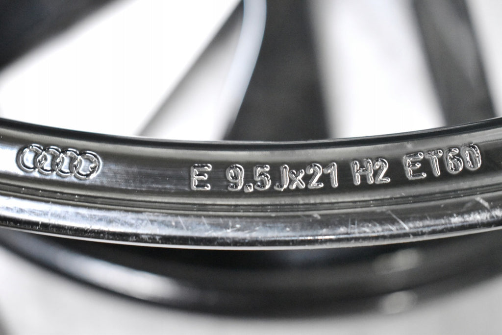 1x Alufelge 21 Zoll 9.5" 5x130 60ET Glanz Schwarz 4J3601025AA Audi E-Tron Gt FEL9692272054xz