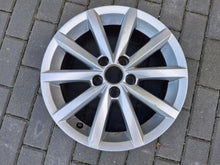 Load image into Gallery viewer, 1x Alufelge 15 Zoll 6.0" 5x100 6C0601025 VW Polo Rim Wheel FEL7335801505md