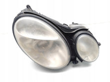 Laden Sie das Bild in den Galerie-Viewer, Frontscheinwerfer Mercedes-Benz E-Class Saloon 155430-00 Rechts Headlight SCH4474600926tm