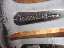 Laden Sie das Bild in den Galerie-Viewer, 1x Alufelge 16 Zoll 6.5&quot; 4x100 44ET 403004666R Renault Clio IV 1 Rim Wheel