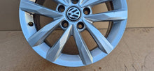 Laden Sie das Bild in den Galerie-Viewer, 1x Alufelge 16 Zoll 6.5" 5x112 48ET 5TA601025 VW Touran Rim Wheel FEL6294563941jz