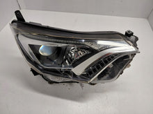 Load image into Gallery viewer, Frontscheinwerfer Toyota Rav 4 Rechts Scheinwerfer Headlight SCH7084203915la