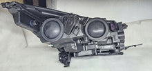 Laden Sie das Bild in den Galerie-Viewer, Frontscheinwerfer Ford Kuga GV4113W030AB Links Scheinwerfer Headlight SCH1782196706bu