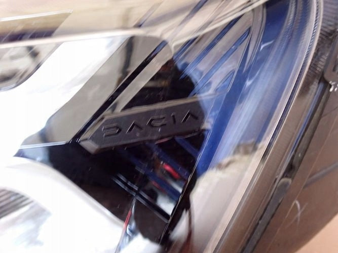 Frontscheinwerfer Dacia Duster 260602465 Links Scheinwerfer Headlight