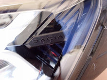 Laden Sie das Bild in den Galerie-Viewer, Frontscheinwerfer Dacia Duster 260602465 Links Scheinwerfer Headlight