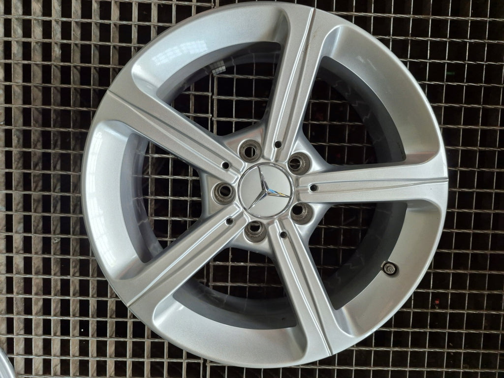 4x Alufelge 17 Zoll 6.5" 5x112 44ET Glanz Silber A1774011200 Mercedes-Benz Cla FEL2266053302rg