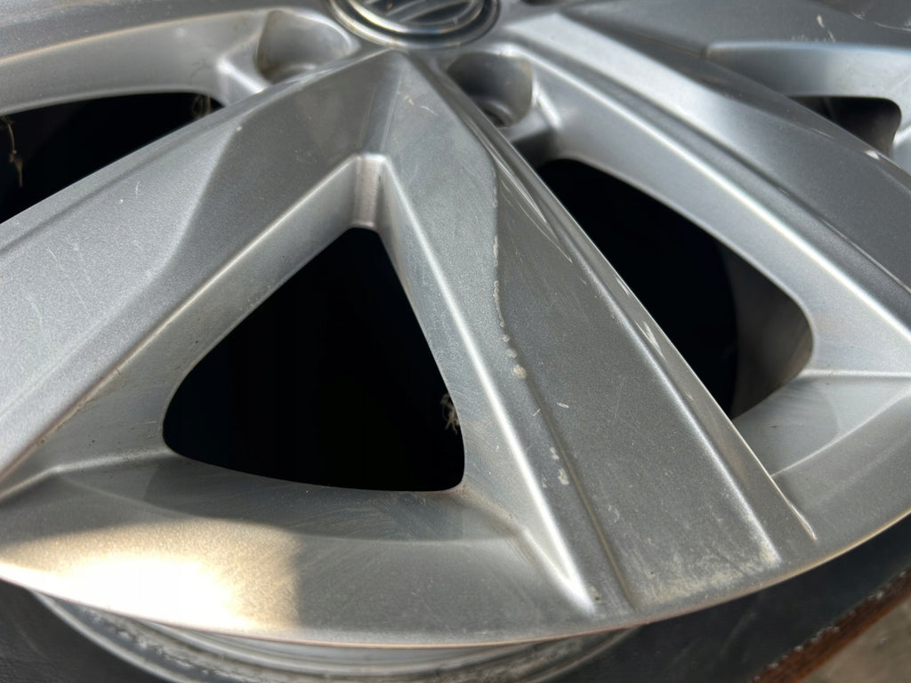 1x Alufelge 17 Zoll 7.0" 5x112 38ET Glanz Silber 3G0601025 VW Rim Wheel FEL9087261723kb