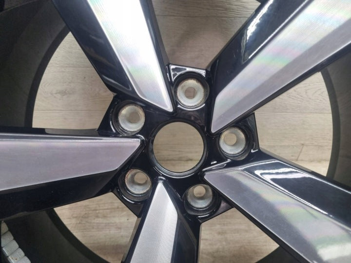 1x Alufelge 19 Zoll 5x114.3 Nissan Juke Rim Wheel FEL4394936506cl