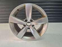 Laden Sie das Bild in den Galerie-Viewer, 1x Alufelge 17 Zoll 7N0601025H VW Sharan Rim Wheel FEL6330010963aa