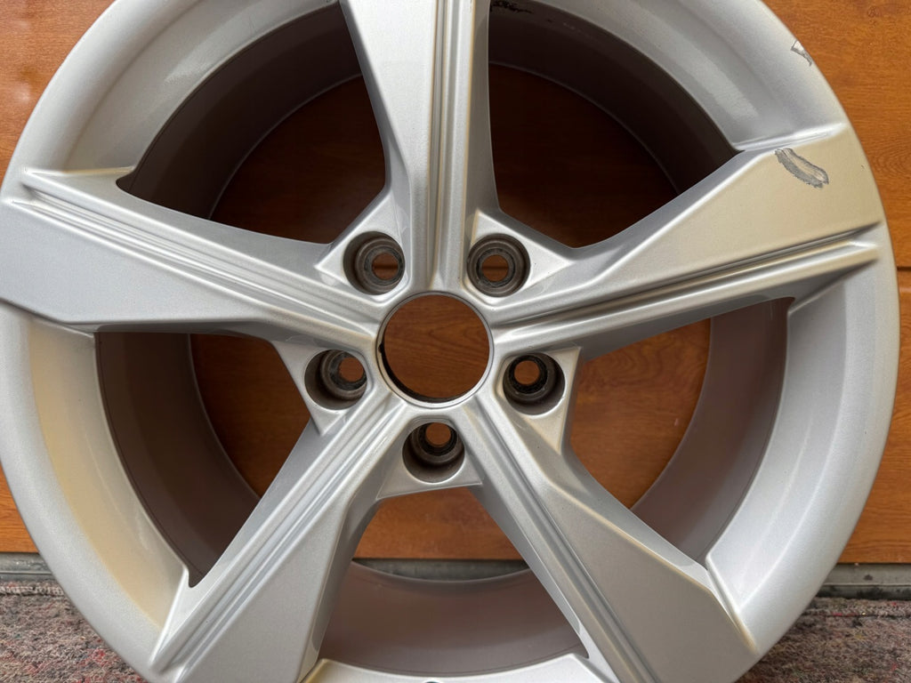 1x Alufelge 17 Zoll 7.5" 5x112 38ET Glanz Silber 8W0601025EH Audi A5 Rim Wheel FEL6743993394vj