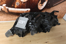 Laden Sie das Bild in den Galerie-Viewer, Frontscheinwerfer Skoda Octavia IV 5E4941016A Full LED Rechts Headlight SCH1195904446lj