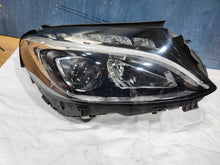 Laden Sie das Bild in den Galerie-Viewer, Frontscheinwerfer Mercedes-Benz W205 A2059062604 LED Rechts Headlight SCH8010020099oe