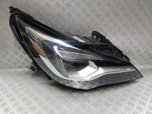 Laden Sie das Bild in den Galerie-Viewer, Frontscheinwerfer Opel Astra K 39111150 , 7963200003 FULL LED Rechts Headlight