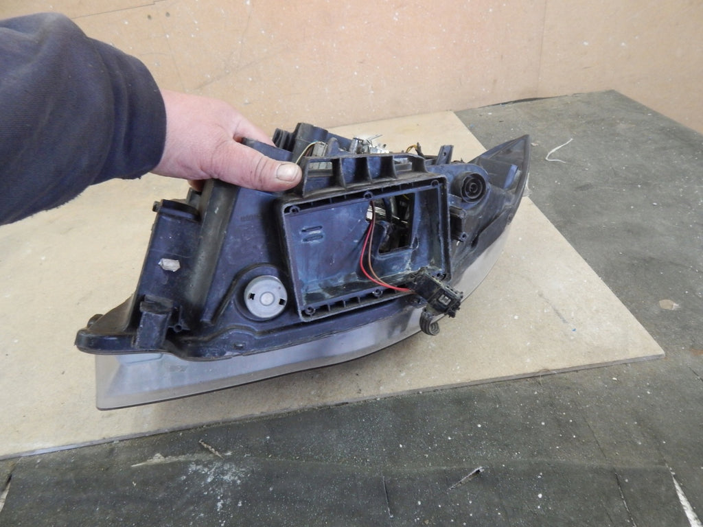 Frontscheinwerfer BMW 1 E87 7180832 Rechts Scheinwerfer Headlight SCH3365261118dz