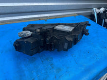 Laden Sie das Bild in den Galerie-Viewer, Frontscheinwerfer Skoda Octavia III 5E1941016D 5E1941015D LED Rechts Headlight SCH5545613924cf