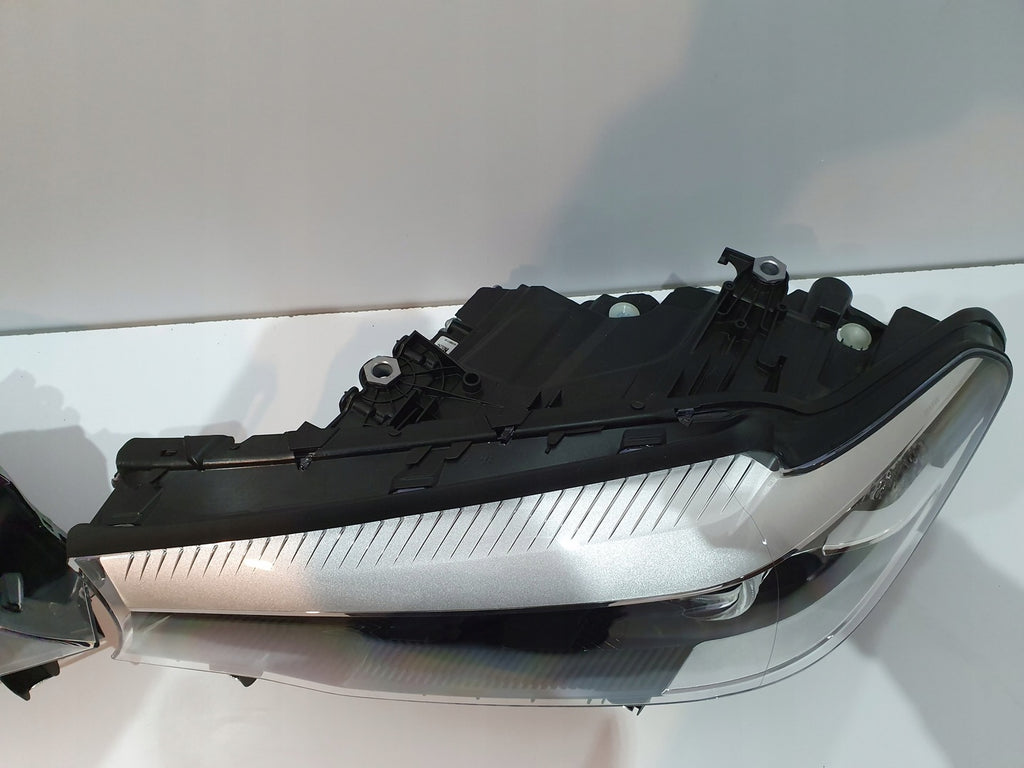 Frontscheinwerfer BMW G31 G30 8499111 8499112 Full LED Rechts oder Links SCH7056148609cy