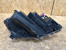 Load image into Gallery viewer, Frontscheinwerfer Mercedes-Benz W246 A2468201561 Links Scheinwerfer Headlight SCH4938434442zy