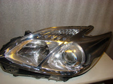 Laden Sie das Bild in den Galerie-Viewer, Frontscheinwerfer Toyota Prius Ein Stück (Rechts oder Links) Headlight SCH5654978318re