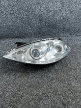 Laden Sie das Bild in den Galerie-Viewer, Frontscheinwerfer Mercedes-Benz A1698201161 Xenon Links Scheinwerfer Headlight SCH8438885723it