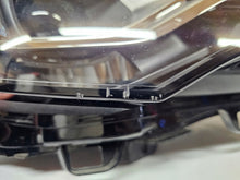 Laden Sie das Bild in den Galerie-Viewer, Frontscheinwerfer Opel Astra K 39208461 662588500 LED Rechts Headlight