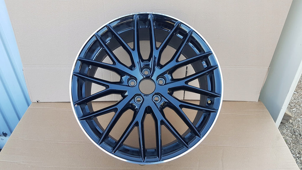 1x Alufelge 19 Zoll 8.0" 5x112 45ET 81A601025L Audi Q2 Rim Wheel