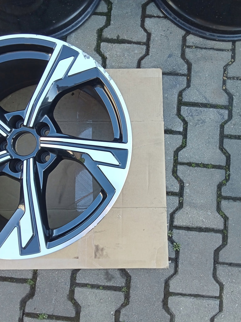 1x Alufelge 19 Zoll 8.5" 5x112 40ET Glanz 8W0601025EM Audi A4 Mg Rim Wheel FEL3459805666pa