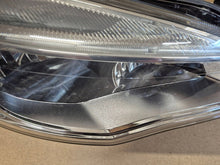 Load image into Gallery viewer, Frontscheinwerfer Opel Astra J 13253647 1EG01001102 Rechts Headlight SCH7091698457zv