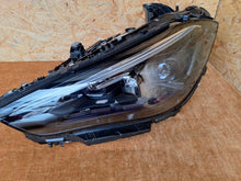 Laden Sie das Bild in den Galerie-Viewer, Frontscheinwerfer Mercedes-Benz A2369063301 LED Links Scheinwerfer Headlight SCH9495740866mn