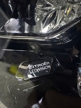 Laden Sie das Bild in den Galerie-Viewer, Frontscheinwerfer Citroën C3 III 9836267180 B618MV 90203167 LED Links Headlight SCH1735746649vi