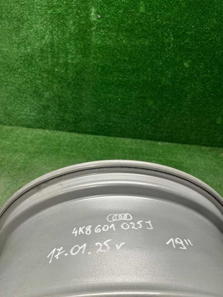 1x Alufelge 19 Zoll 8.0" 5x112 27ET Glanz Silber 4K8601025J Audi Rim Wheel FEL1569041518is