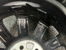 Laden Sie das Bild in den Galerie-Viewer, 1x Alufelge 16 Zoll 6R0601025N VW Polo 6r Rim Wheel FEL5475996540lp