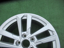 Load image into Gallery viewer, 1x Alufelge 17 Zoll 6.5&quot; 5x112 43ET Glanz Silber 8Y0601025L Audi A3 Rim Wheel