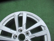 Load image into Gallery viewer, 1x Alufelge 17 Zoll 6.5" 5x112 43ET Glanz Silber 8Y0601025L Audi A3 Rim Wheel FEL5319373068hu